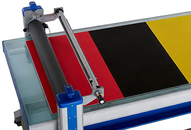 Flatbed Applicator for Signage